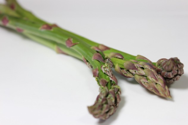 ASPERGE VERTE --> Lire la suite LEGUME DE SAISON